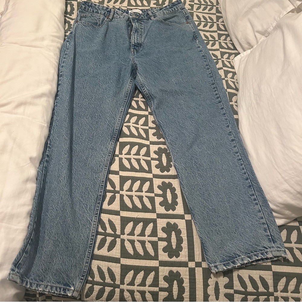 Straight Leg Zara 90’s Style Jeans Size 14